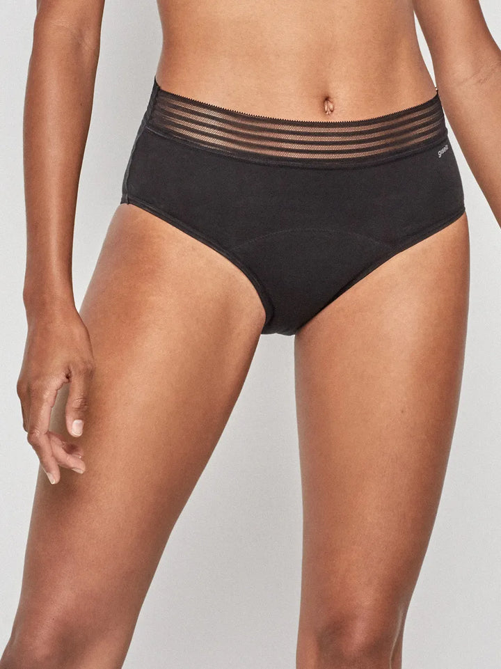 Braguita alta menstrual en tejido  alta absorción