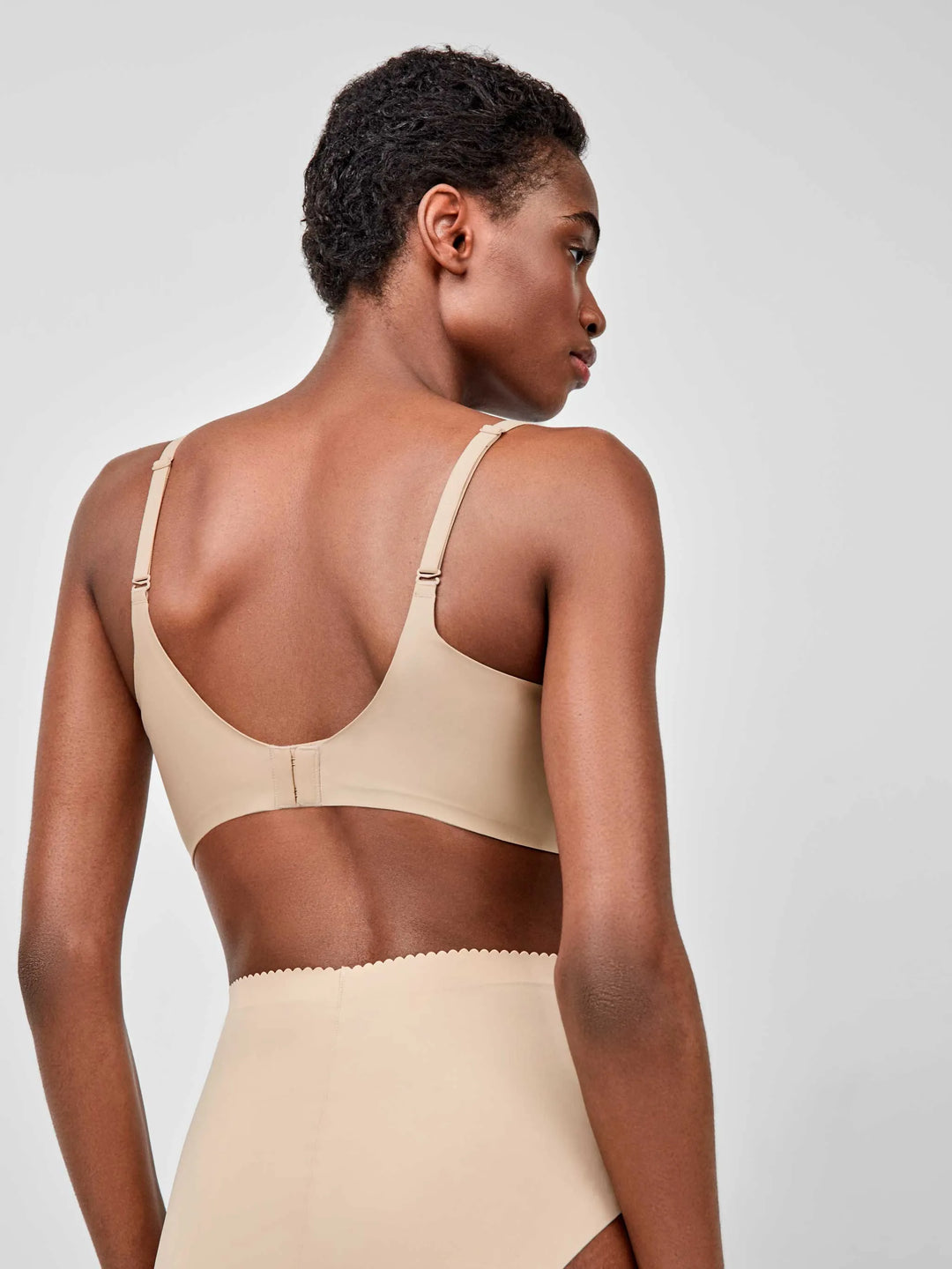 Sujetador push up escote extremo